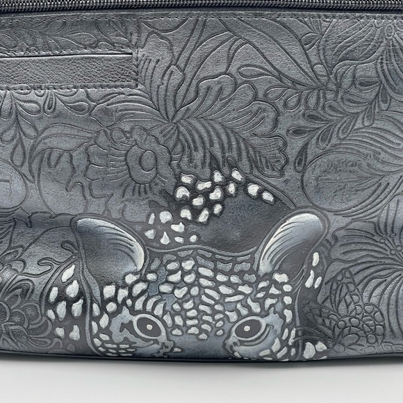 Anuschka Tooled Leather Crossbody Bag Adjustable Strap Cleopatra's Leopard Tote - Picture 4 of 15